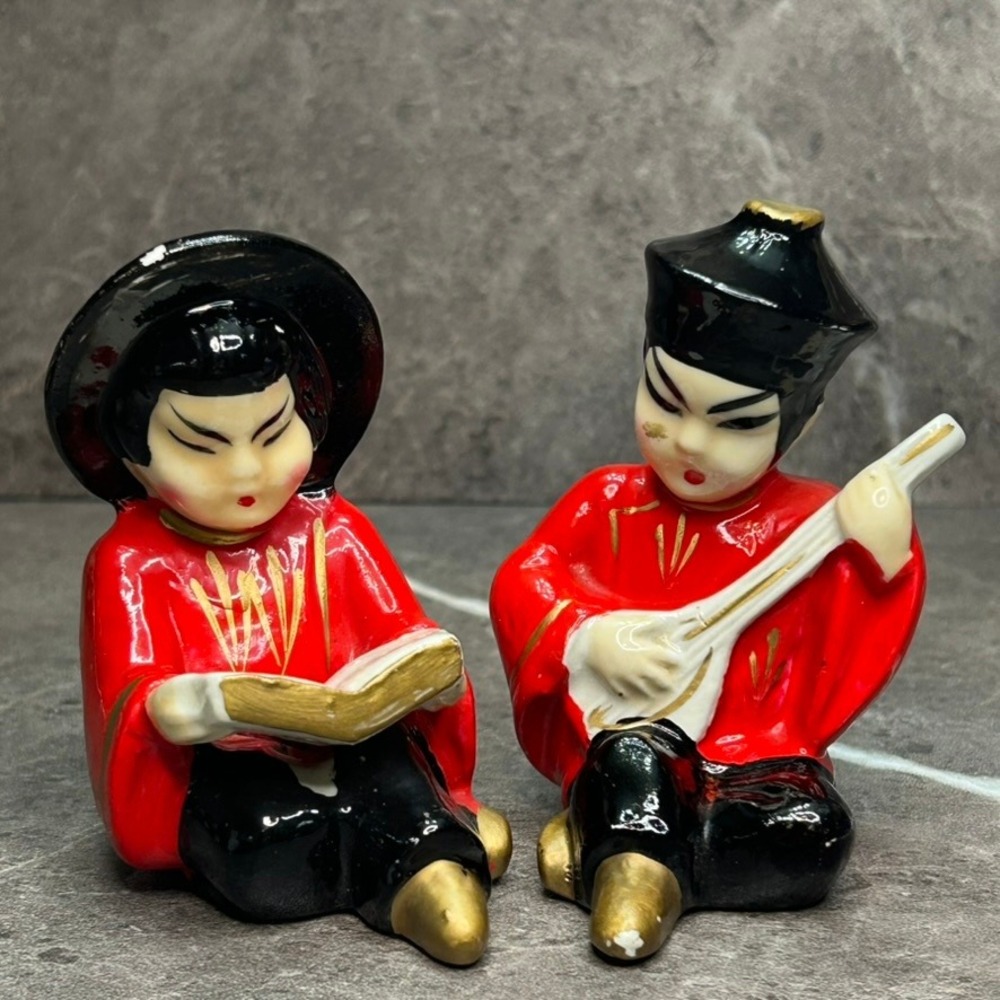 Vintage Asian Boy and Girl Ceramic Salt and Pepper Shakers Red Black Gold Set